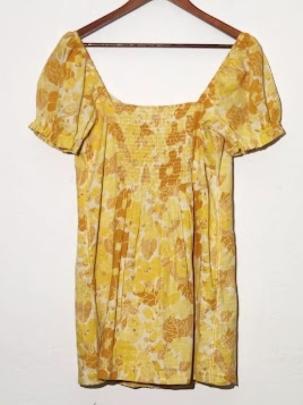 Urban Outfitters UO Britney Puff Sleeve Hook Eye Mini Dress Yellow Large NWT - Picture 4 of 5